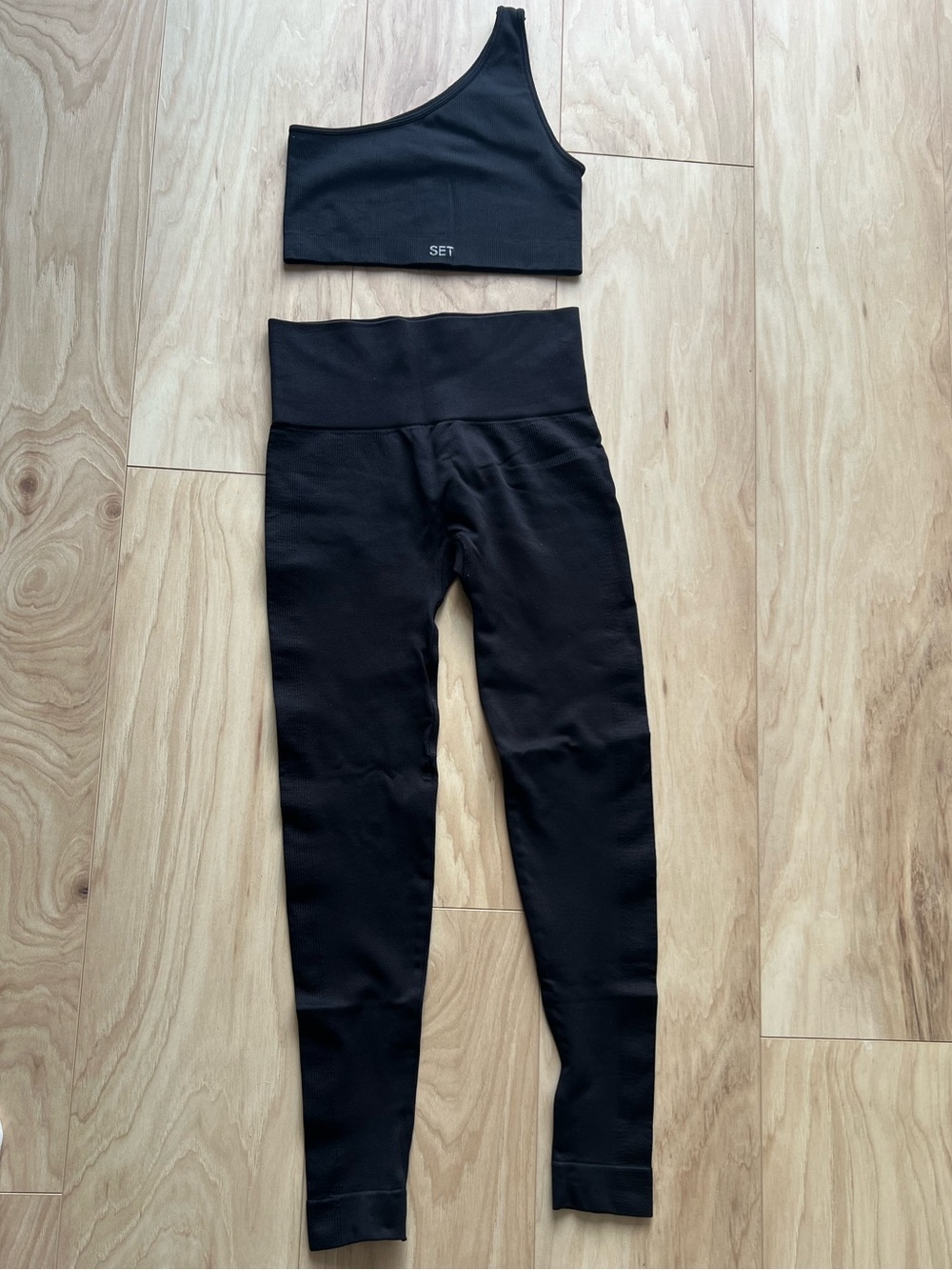 SET Active Black One-Shoulder Sports Crop with High-Waist Leggings